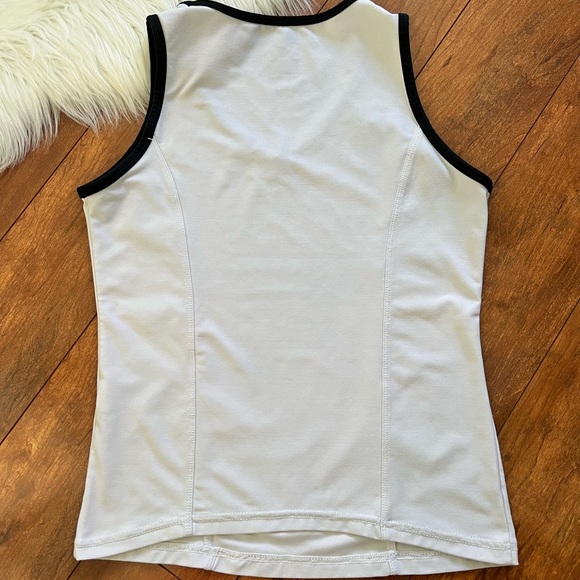 Nike Team Fitted V-Neck Sleeveless Tank Top in White with Black Trim - Picture 8 of 11